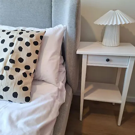 H&o Diana Sea Breeze Apartment